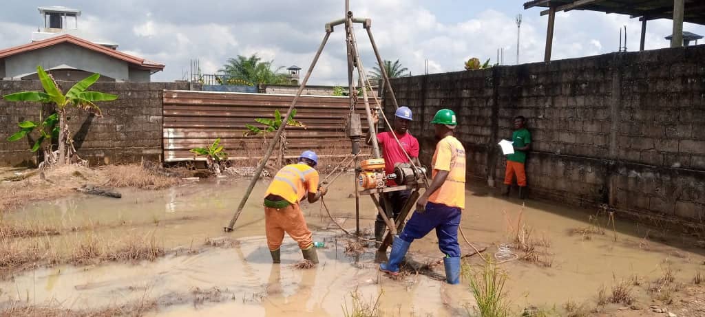 Ingénieurs sur chantier